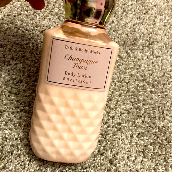 Set of 3 NWT Bath & Body Works champagne toast, Fairytale & beach nights - Picture 11 of 15